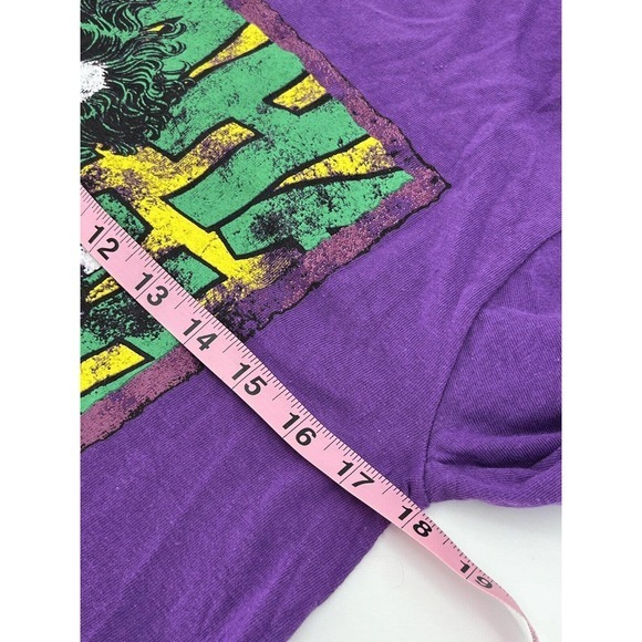 Batman The Joker Ha Ha Ha Print T Shirt Mens - Size Small Purple Graphic - Picture 3 of 6